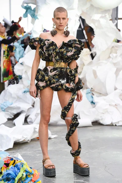 Look 61